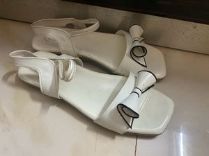 Cute White Bow Flat Sandal