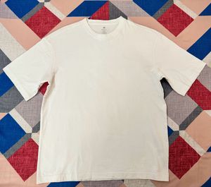 H&amp;M White Casual T-Shirt