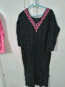 Pink &amp; Black Kurta Pant Set