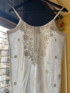 Westside white chikankari spaghetti kurti