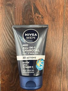 Nivea Men Charcoal Facewash