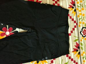 Black Stretchable Jeggings