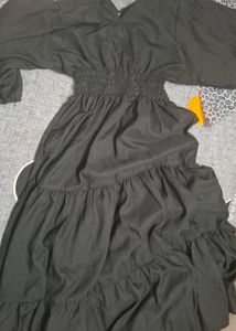 Elegant Black DRESS
