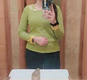 Bottle Green Woolen Sweatshirt