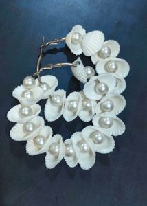 beautiful white pearl earrings