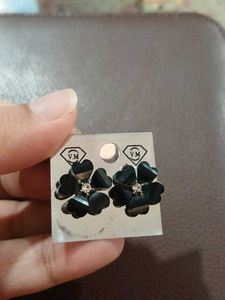 Black Stack Necklace with Earrings