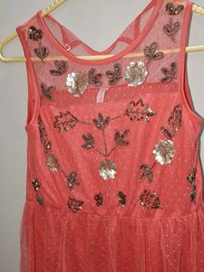 Girls dress