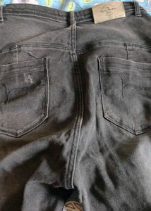 Rugged Women Jeans