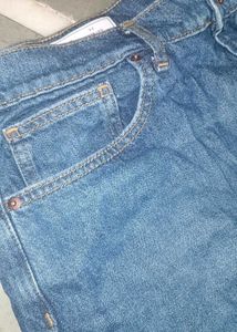 Distressed Wide Leg Jeans