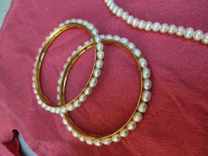 💯 Authentic Pearl Jewelry Set With Bangles