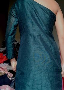 Trendy One Shoulder Kurti