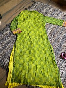 Rangriti Beautiful Kurta