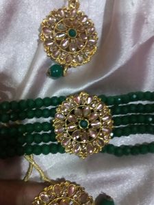 Emerald  Green Choker Set 💚🌷