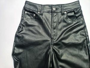 H&amp;M Black Leather Pants Sz  26-28 Excellent