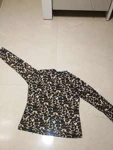 Animal.Print Full Sleeves t Shirt