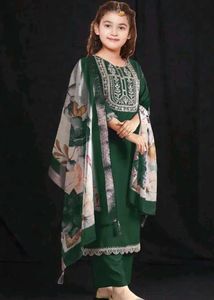Emerald Green Embroidered Kurta Set