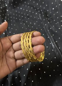 Set of 3 Gold Plated Bangles (city Cold)