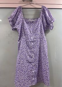 Ditsy Floral Print Flounce Sleeve Dress