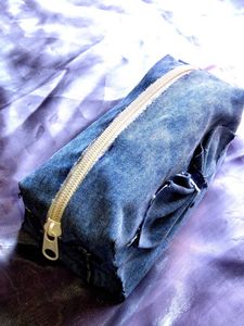 pencil / makeup pouch 👝