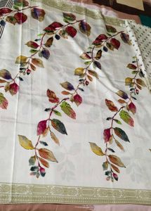 Beautiful White Sari With Blouse Piece