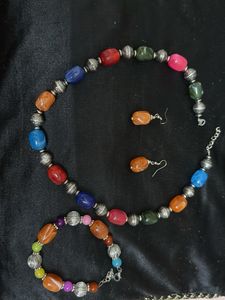 Colorful Beaded Jewelery Set