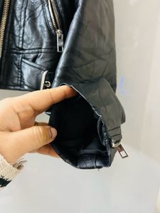 zara leather jacket 🖤🩶