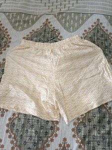 Cute Little Shorts 🤎