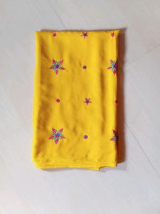 Price Dropped Beautiful yellow saree