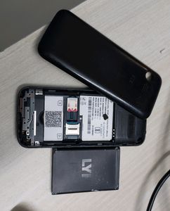 JIO LYF F61F phone without Battery And Charger
