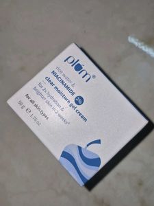 Plum Niacinamide Gel Cream