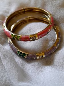 BEAUTIFUL EVERYDAY WEAR KOREAN BANGLES