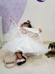 Cute Girl&#39;s Party Dress