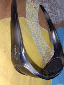 two 😎 sunglasses for men and women both