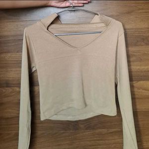 Beige V-Neck Crop Top