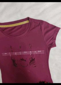 Maroon Graphic T-Shirt
