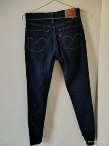 Levis Skinny Fit Jeans