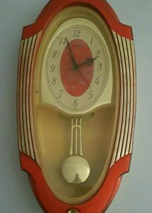 Samay Quartz Musical Wall Clock With Pendulum