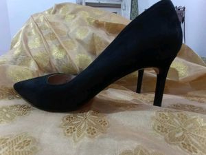 Pure Suede Leather Pointed Toe Pumps