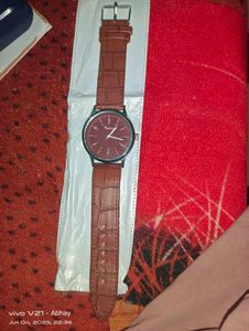 New Men Watch Working