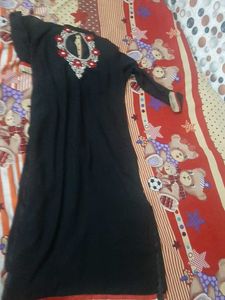 Elegant Black Embroidered Kurti