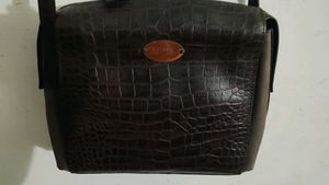 Hidesign Croc Embossed Leather Bag
