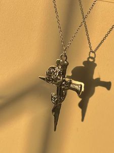 Gothic Grunge Rose Cross 🥀