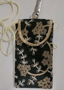 Clutch And Mobile Holder
