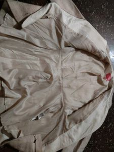 Stylish Beige coat no return