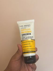 Dr. Sheth&#39;s Centella &amp; Niacinamide Sunscreen