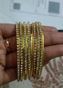 Sparkling Bangle Set