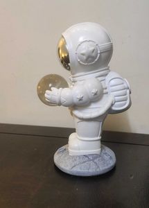 Statue And Lamp Astronaut Figurine