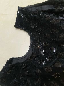 Free size Gown