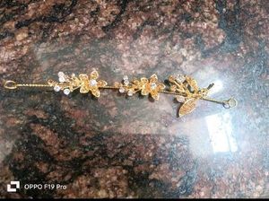 Broad Jadau Kada ( 1 Pcs) &amp; Tiara