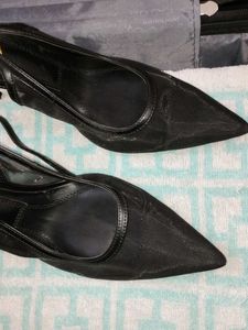 Zara Brand New Black Heels